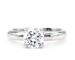 Plata Sterling con acabado de Platino y 1 Moissanita brillante 1 ct más 16 Moissanita