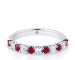 Cintillo Absolute Ruby Oro blanco de 18k o Platino y 5 Diamantes de 5pt más 6 rubies que suman 36pt