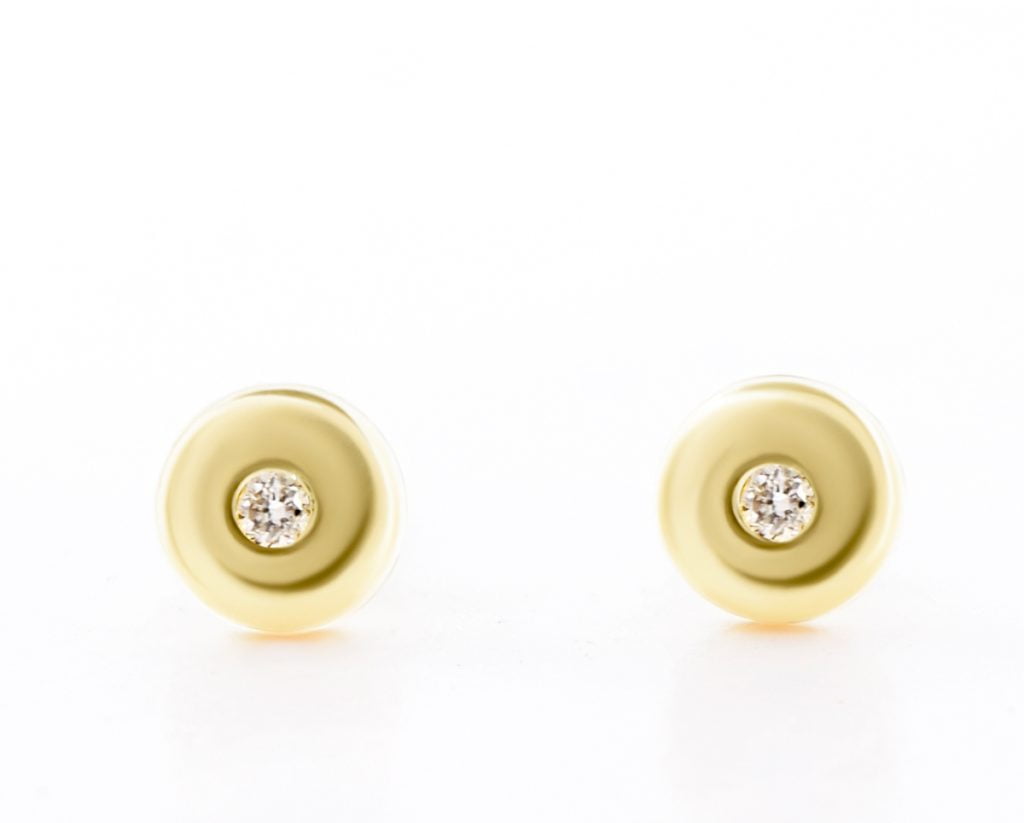 Aritos Abridores Yayu Oro Amarillo 18k, con 2 Diamantes brillante 1 pt