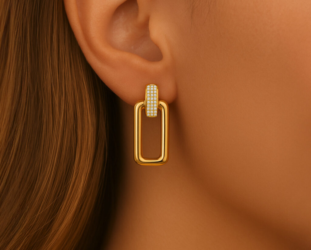 Oro Amarillo 14k con 72 Diamantes corte brillante que suman 16 pt