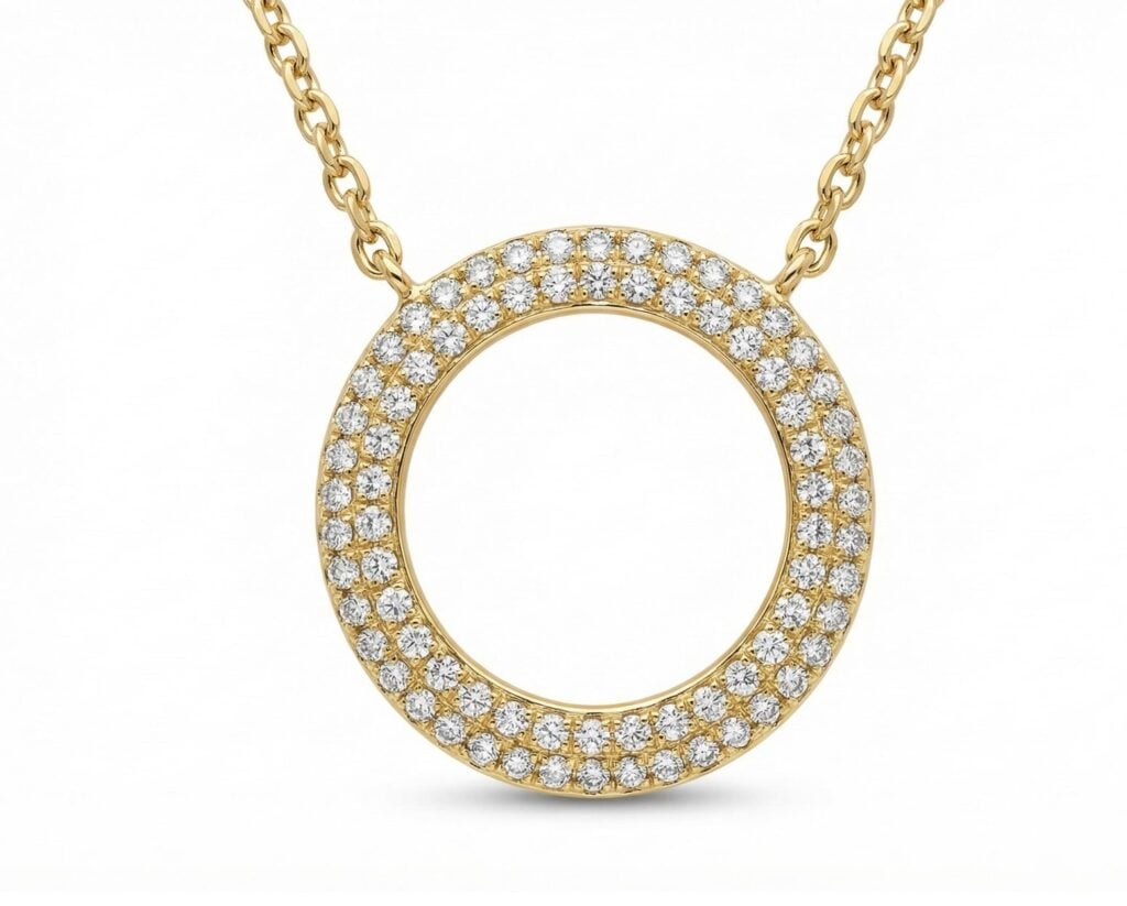 Colgante Oro Blanco o Amarillo 14k con 70 Diamantes corte brillante que suman 16 pt
