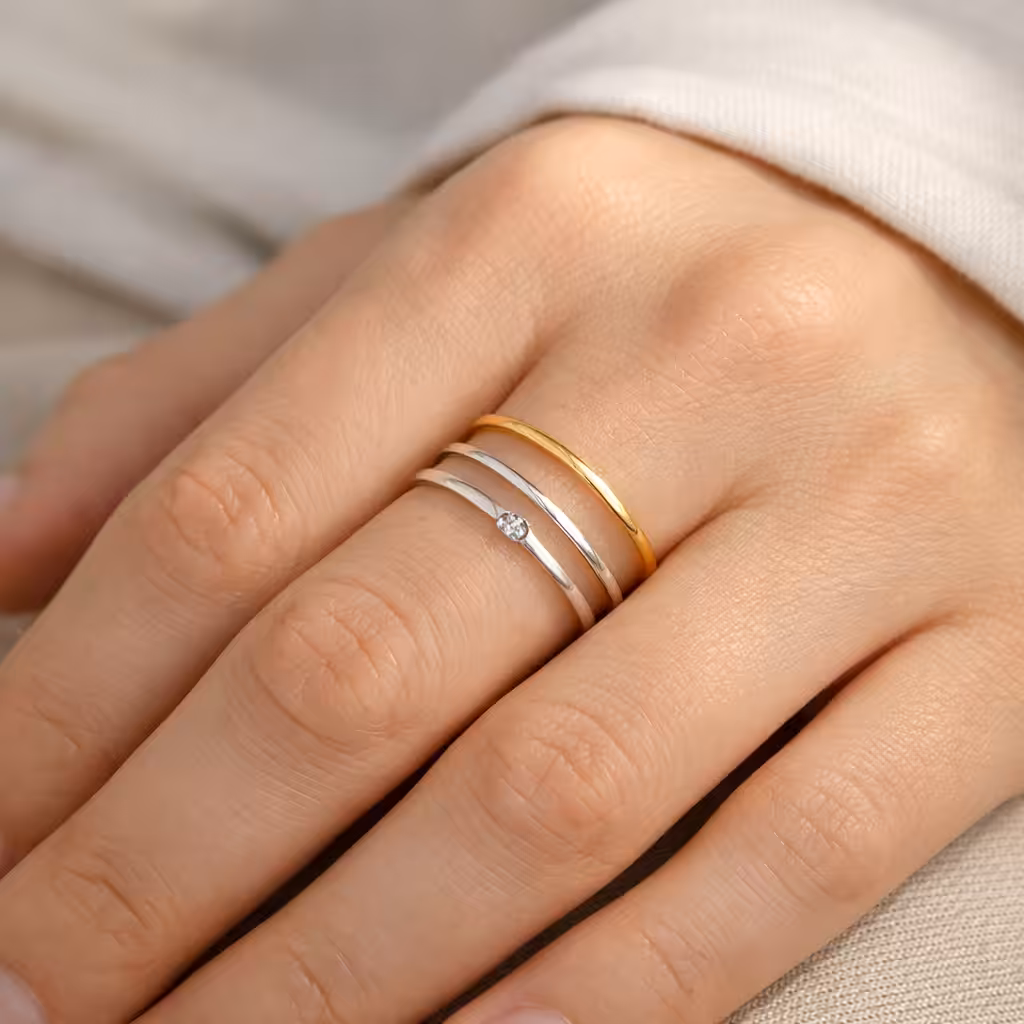 Anillos minimalistas bandas delgadas diamante al ras uso diario