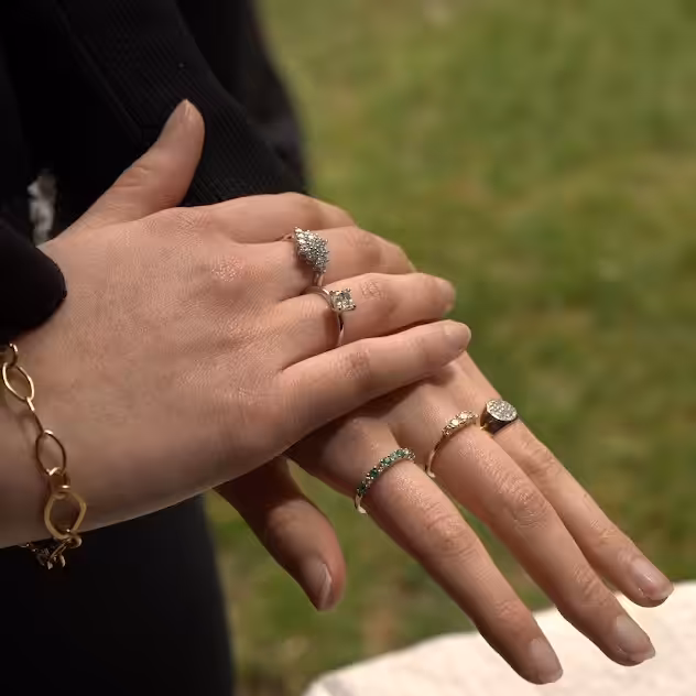 Comparación de anillos altos y diseños bajos integrados al aro